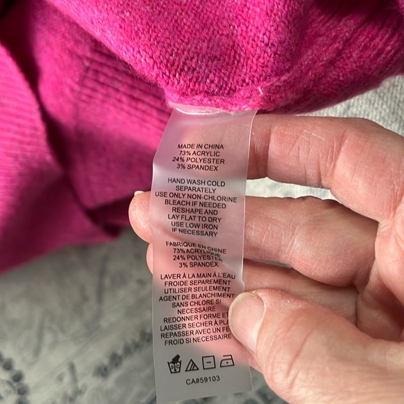 Vince Camuto new pink sweater - Picture 5 of 5